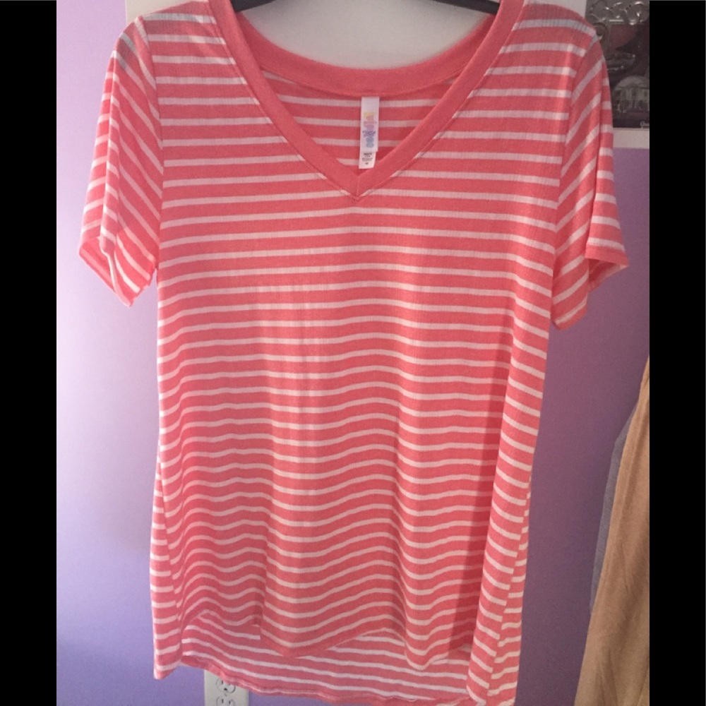 Lularoe T-shirt